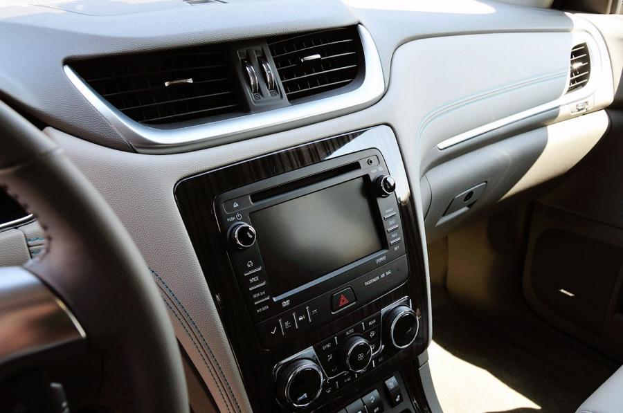 Chevrolet Traverse 2013 года  (фото 20 из 44)